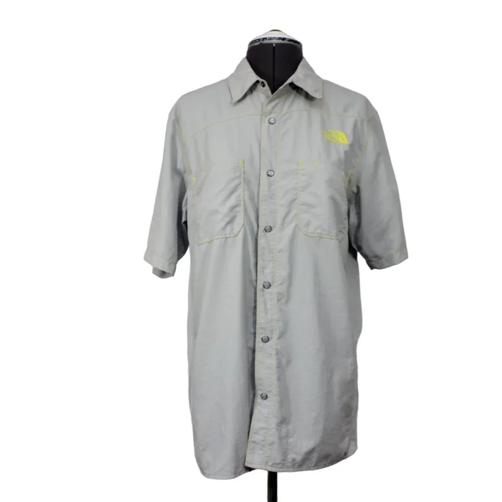 The North Face men's rip stop short sleeve pearl snap button front shirt S